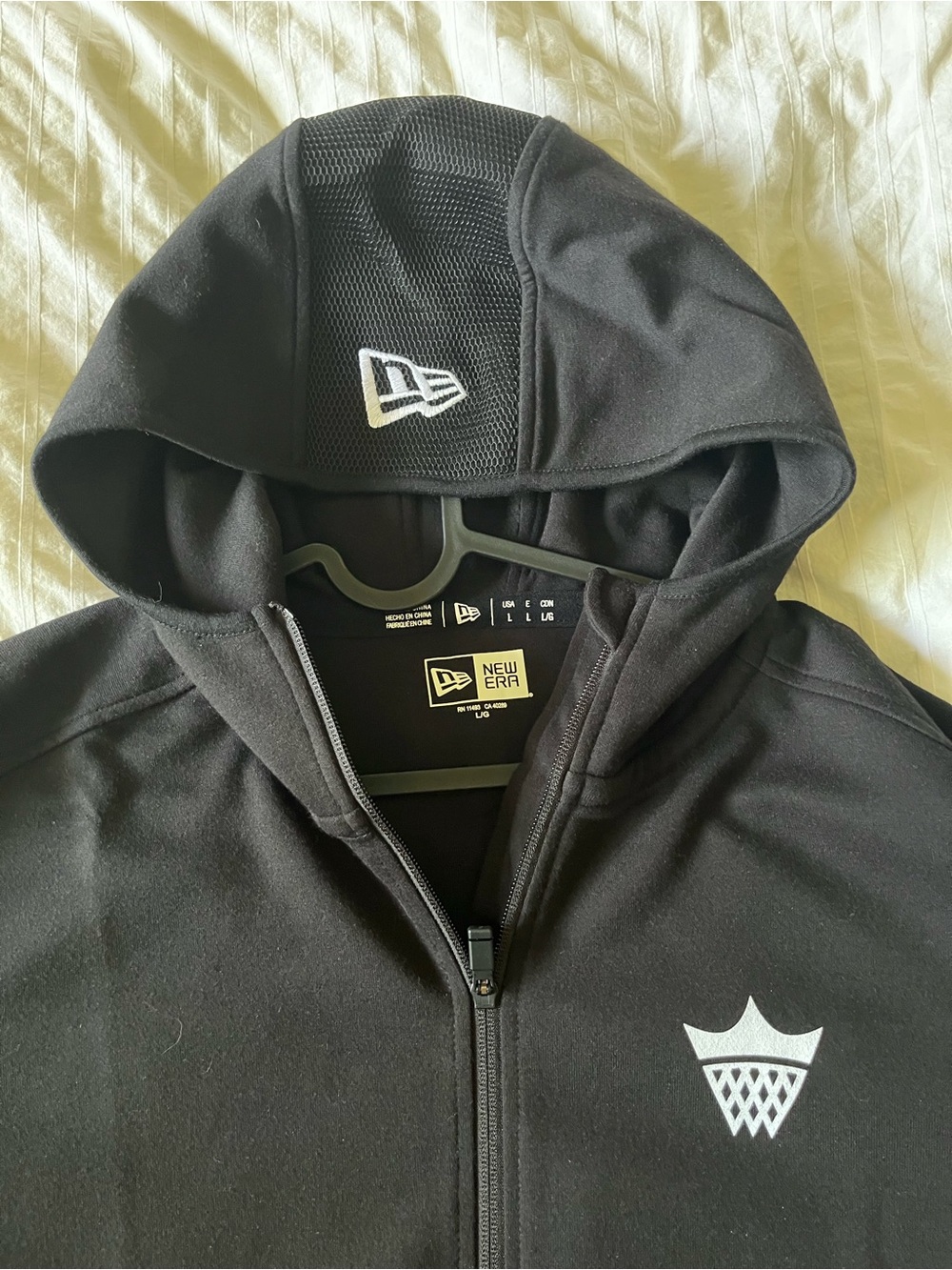 New Era Guelph Nighthawks Royal City CEBL Jacket NWT L